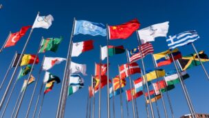 ソフトウェアのルーツを知る：原産国が重要な理由